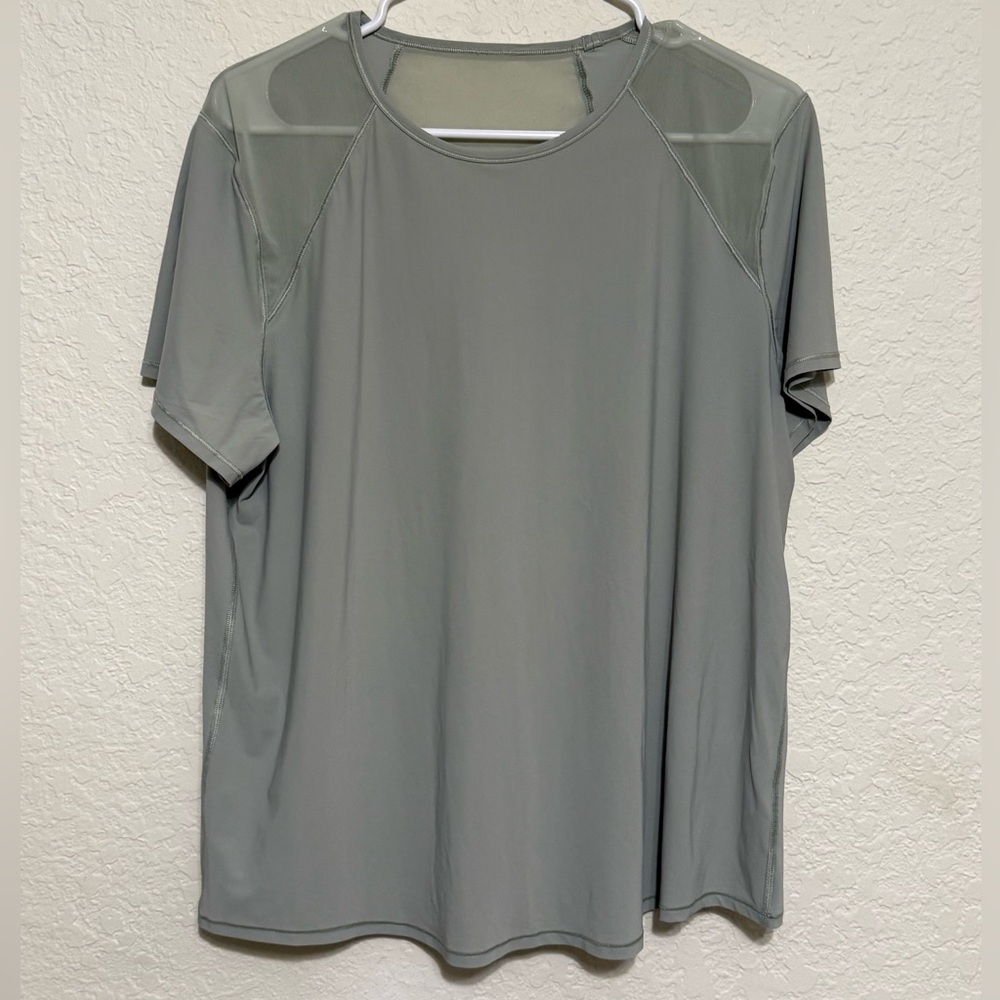 🍋 LULULEMON Sculpt Short Sleeve Shirt Pit to Pit: 22” - Picture 2 of 15
